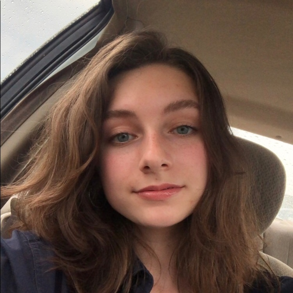 Meet your Posher, Evie